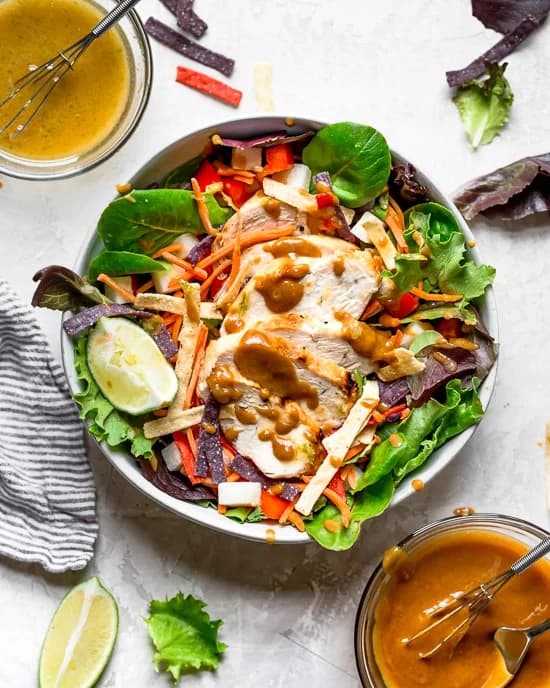 Houston’s Grilled Chicken Salad