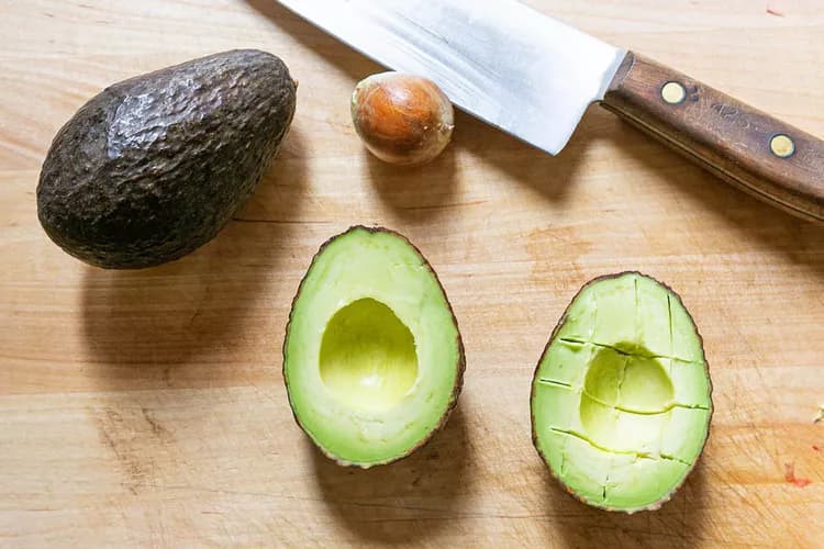 How to Make the Best Guacamole