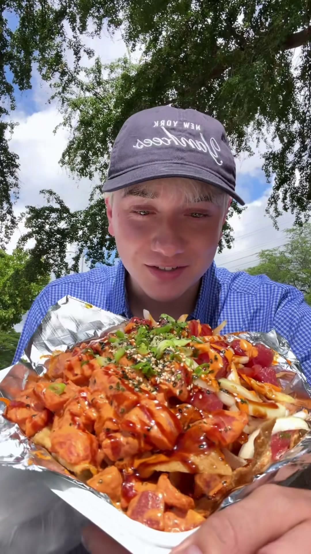 Poke Nachos