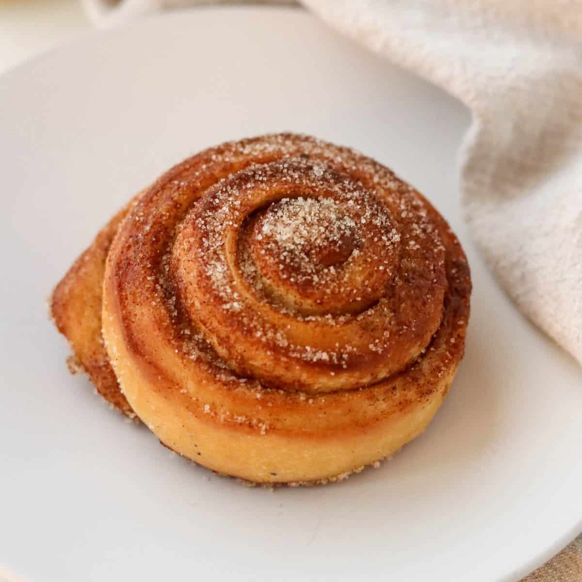 Authentic Norwegian Cinnamon Buns (Skillingsboller)