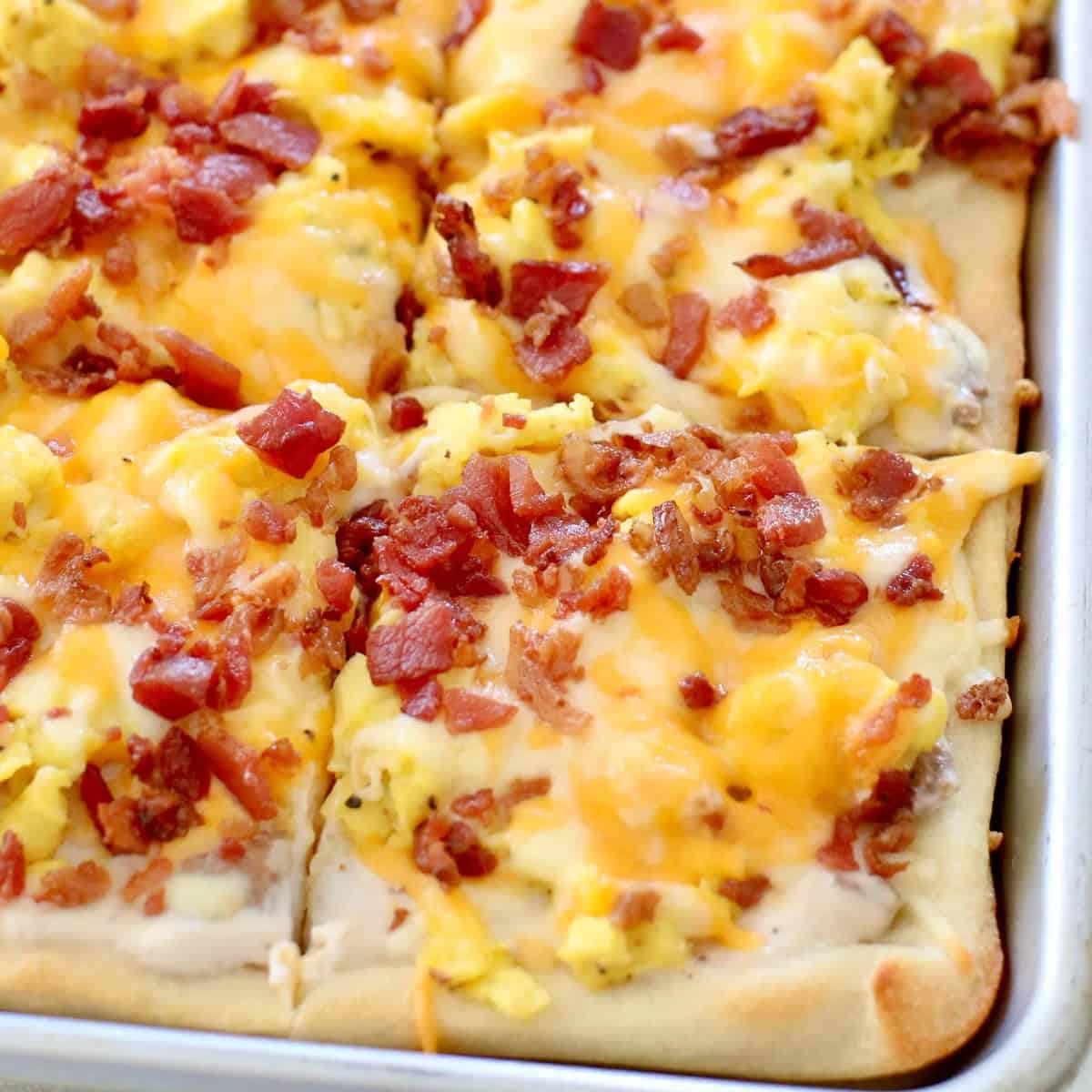 Breakfast Pizza With Sausage Gravy And Eggs
