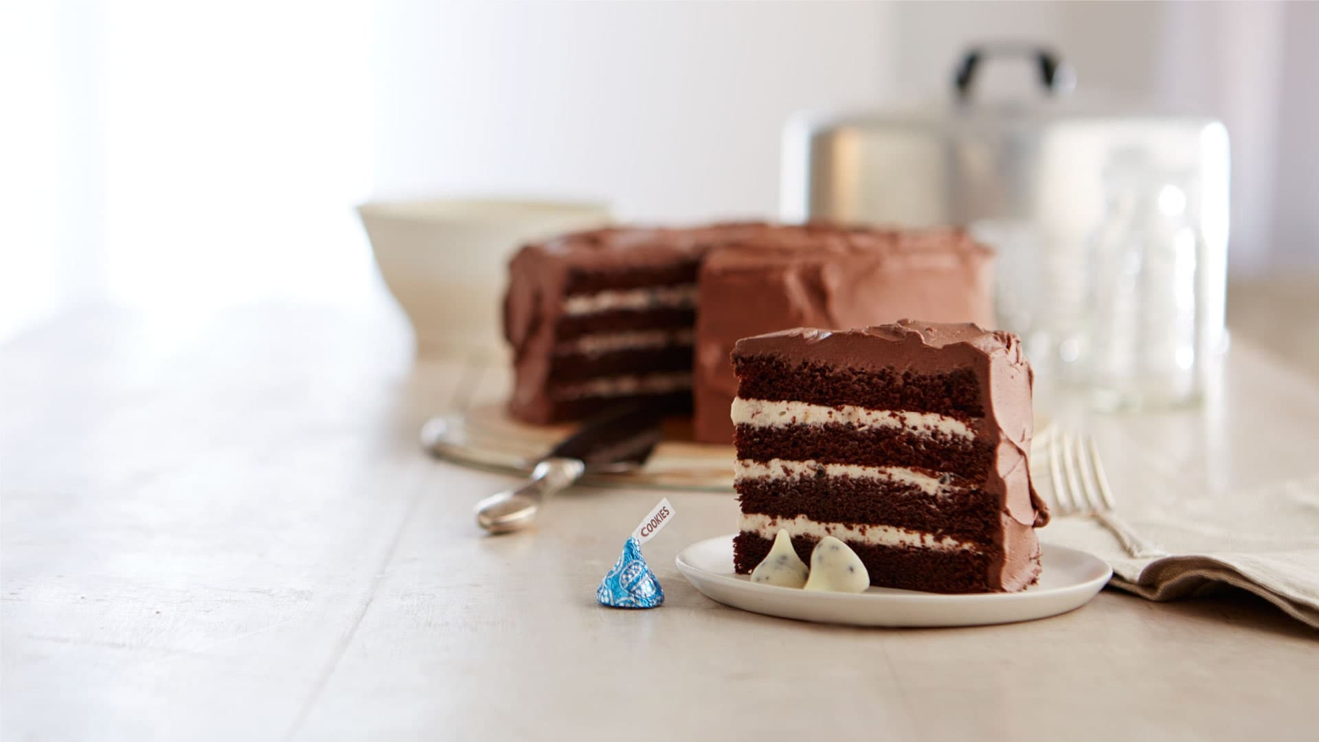 Cookies and Creme Mousse Cake