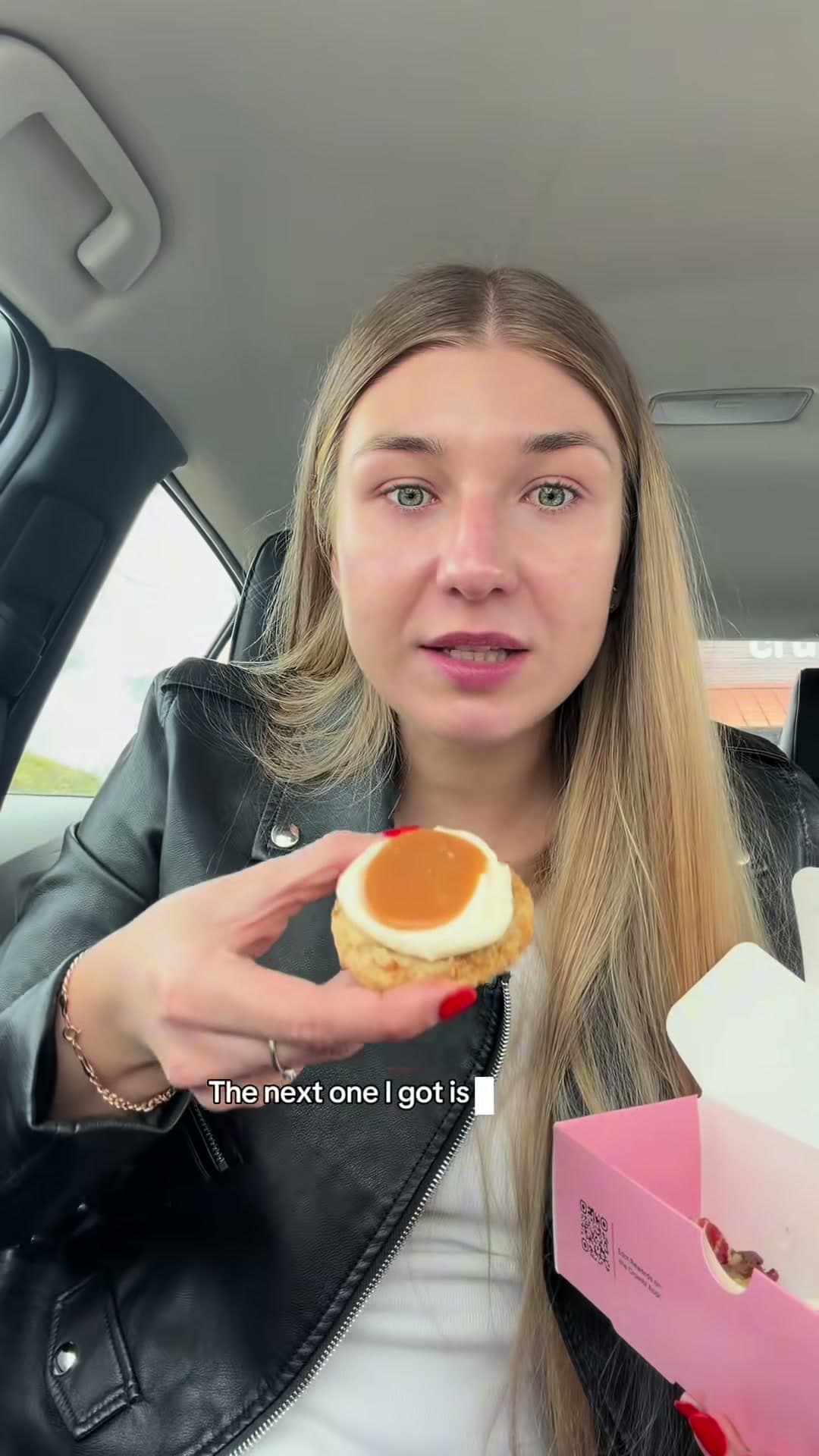 Crumbl Cookies Review