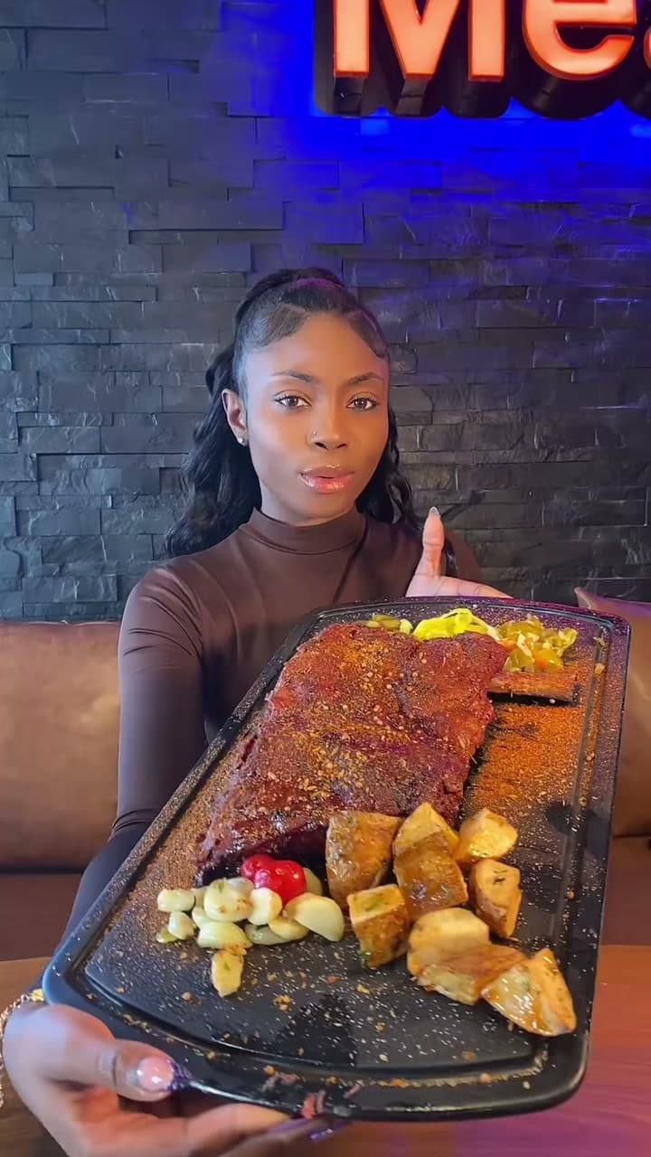 Meat Moot Restaurant Review