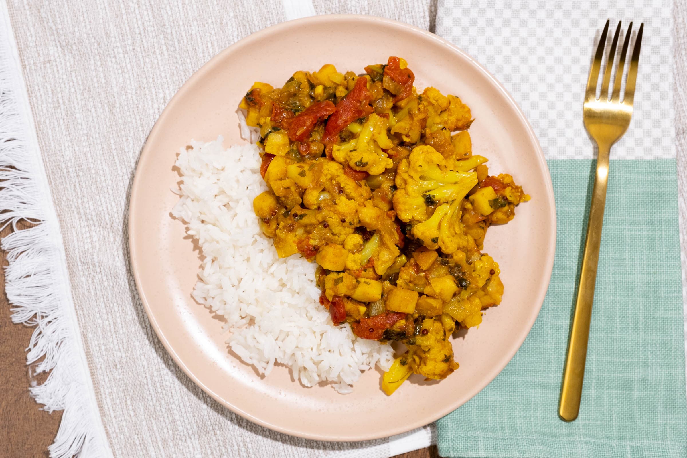 Aloo Gobi: Spiced Potatoes & Cauliflower