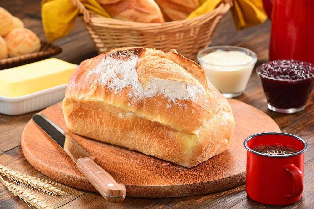 Easy No-Knead Homemade Bread