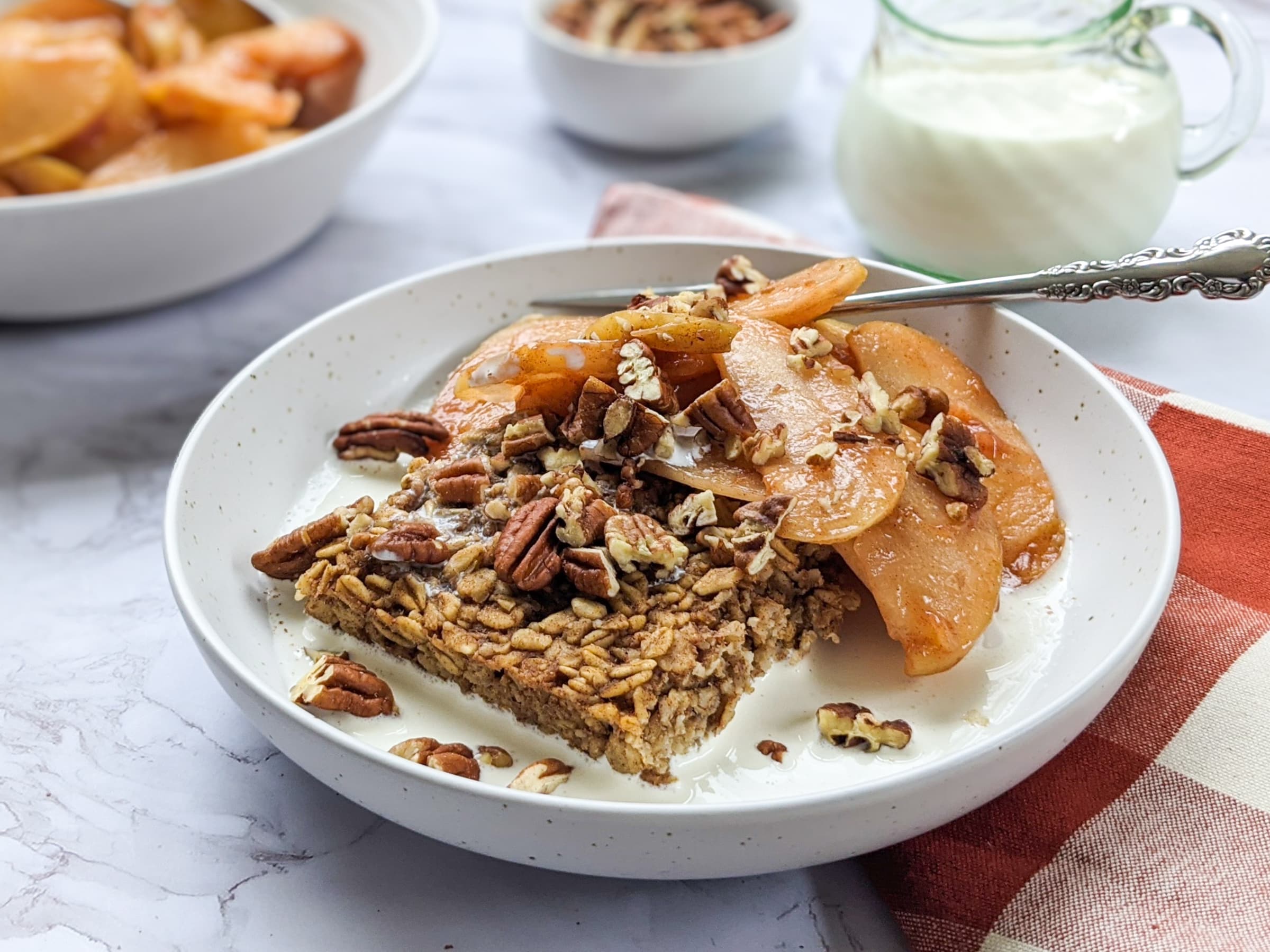 Baked Apple Oatmeal