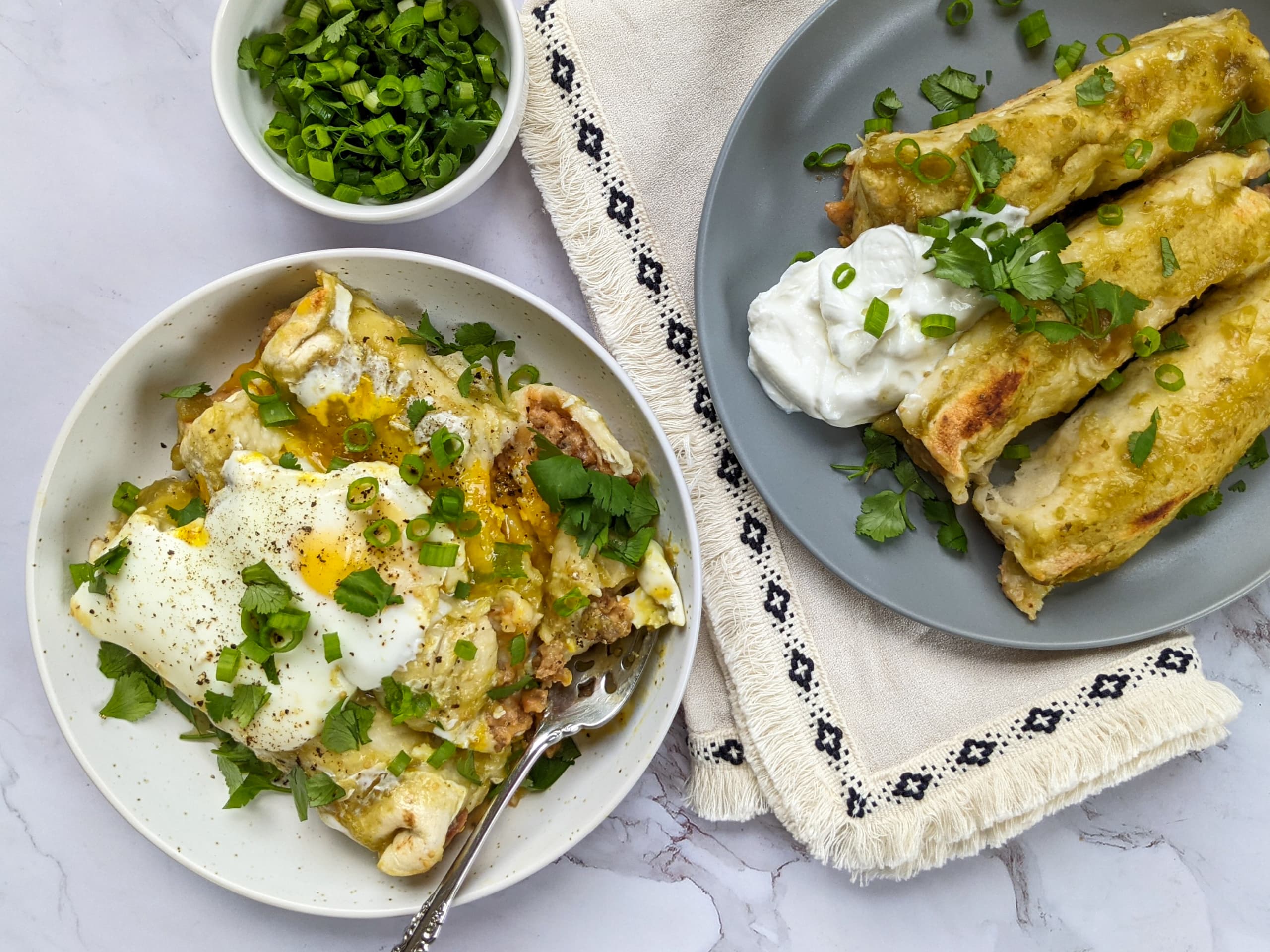 Breakfast Enchiladas With Salsa Verde