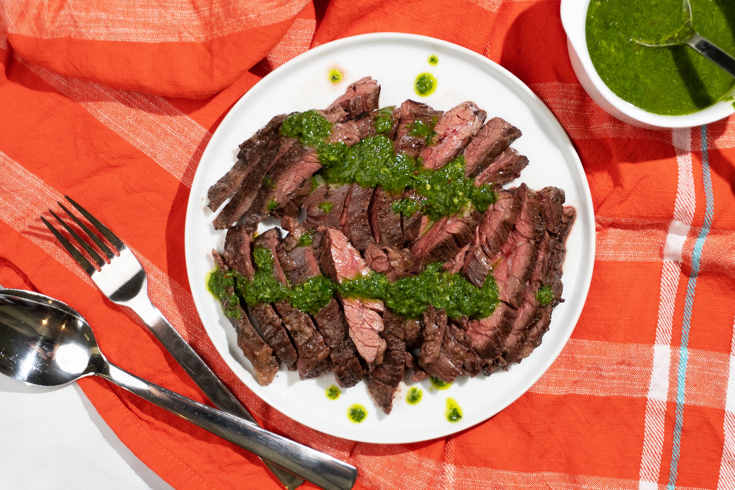 Broiled Skirt Steak with Chimichurri