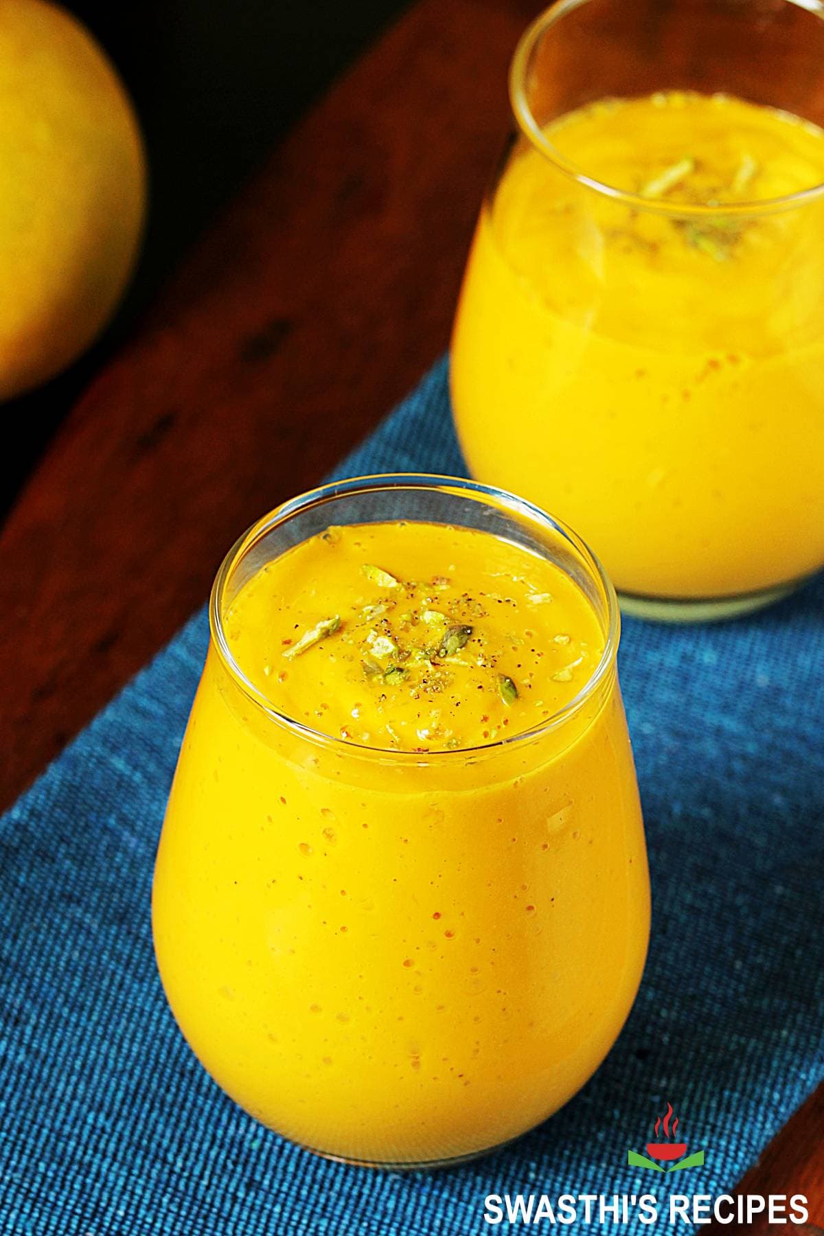 Mango Lassi Recipe (Restaurant Style)