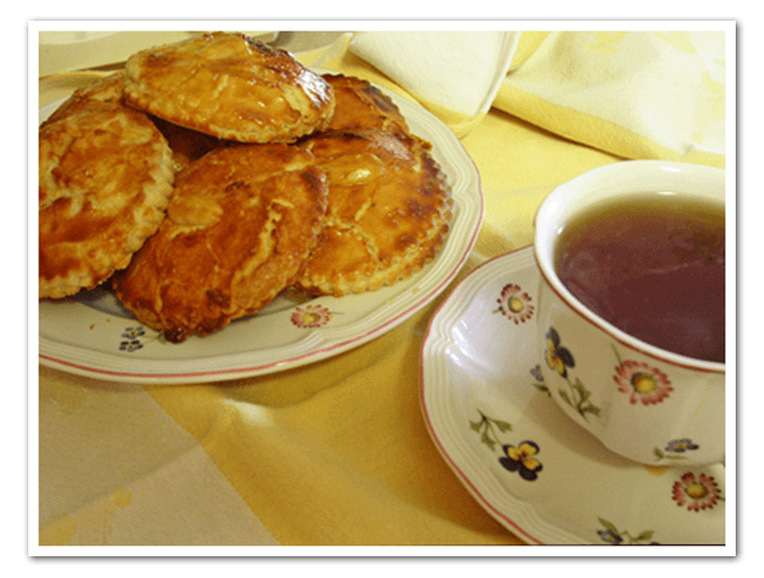 Gevulde Koeken (Almond Paste Cookie)