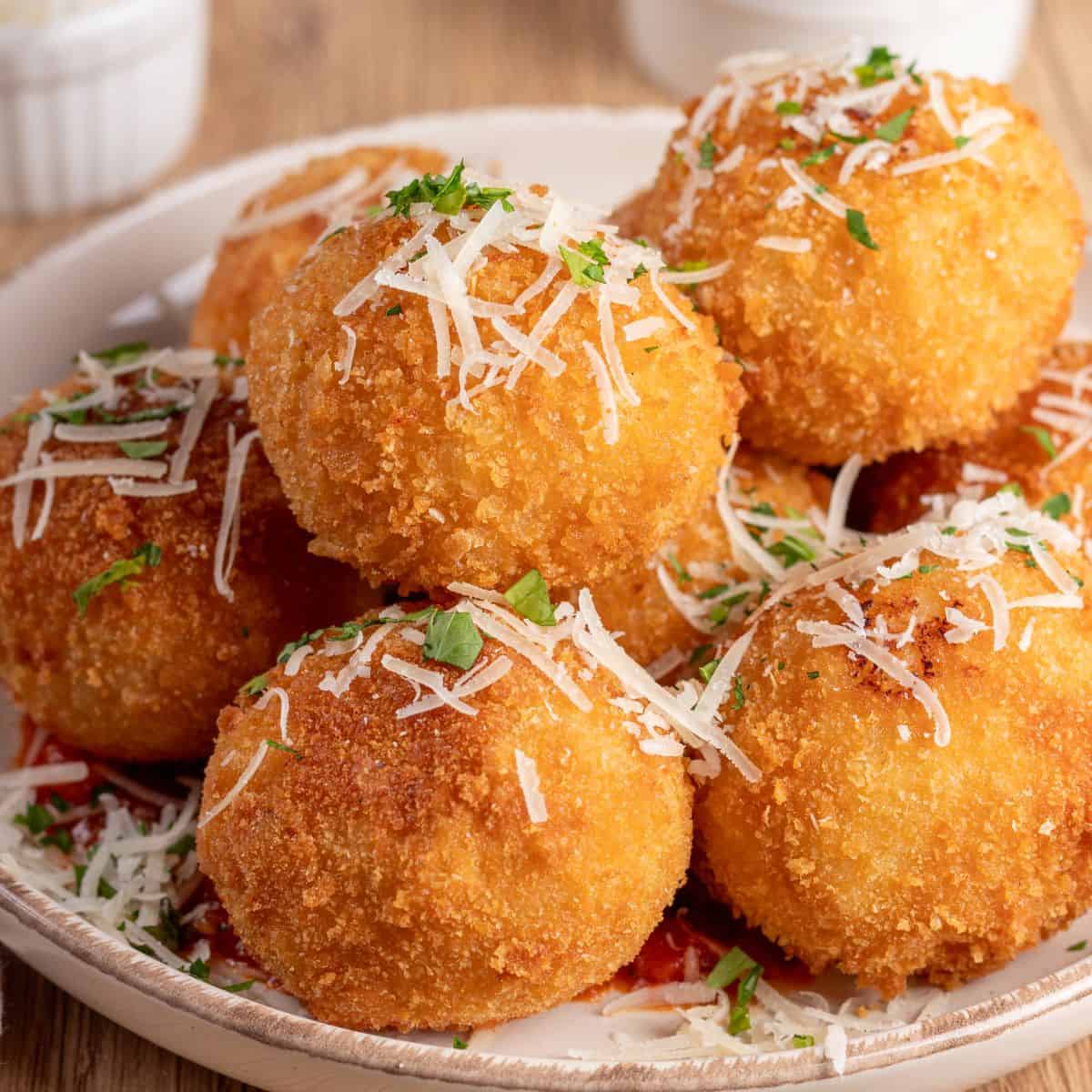 Arancini Recipe (Crispy Italian Rice Balls)