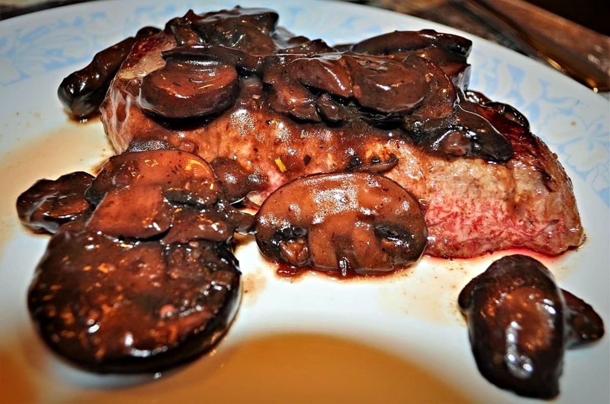 Bordelaise Sauce With Mushrooms