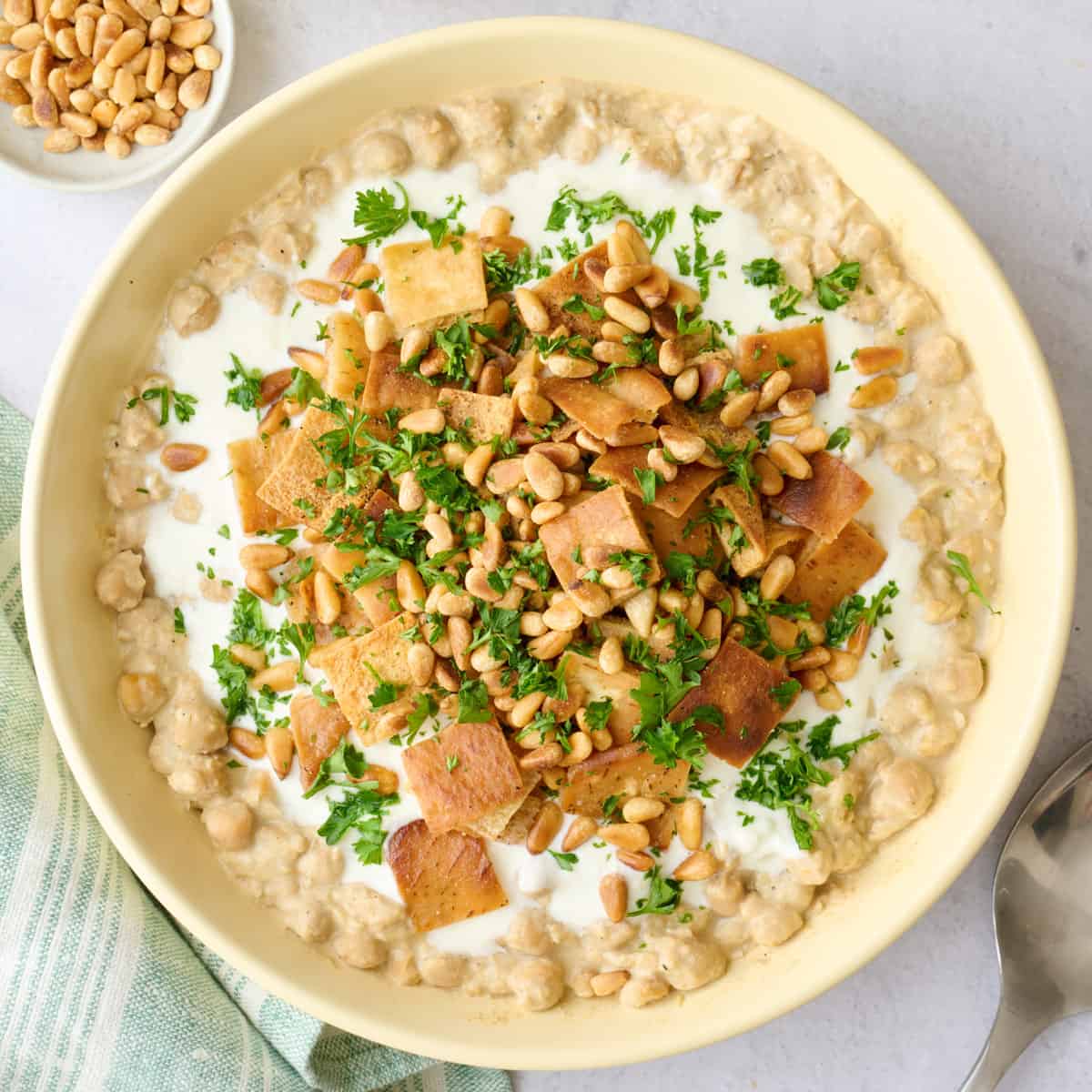 Fattet Hummus
