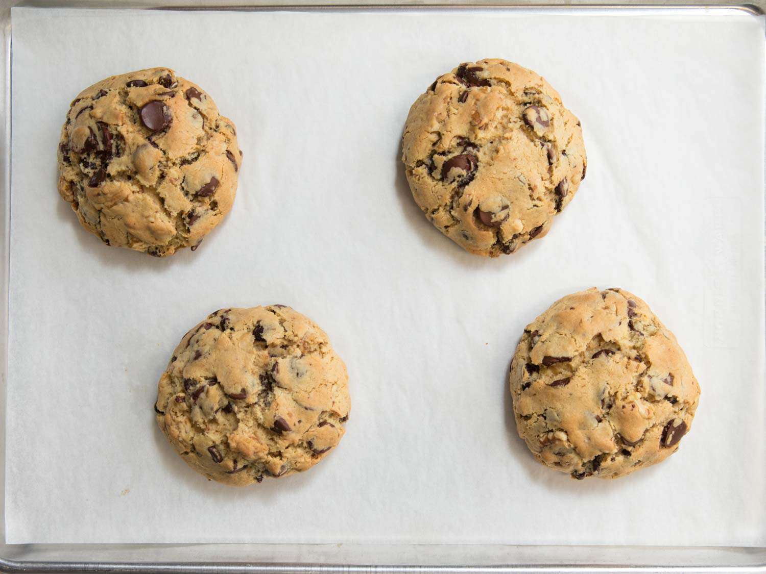 Levain Bakery-Style Super-Thick Chocolate Chip Cookies