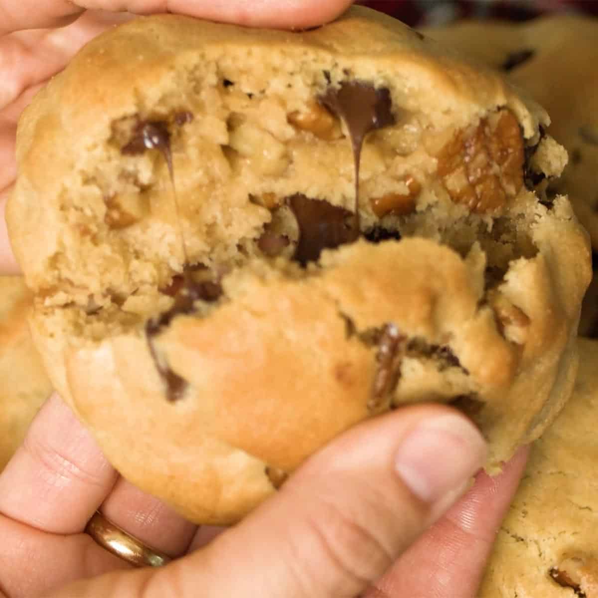 Levain Cookies