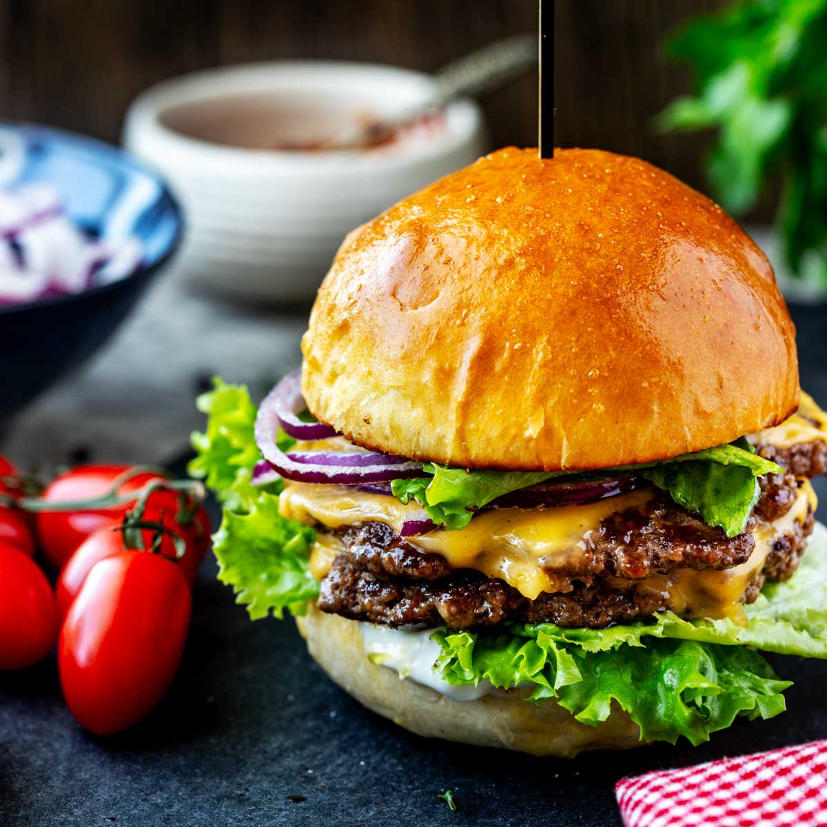 Crispy Blackstone Smash Burgers with 80/20 Ground Chuck