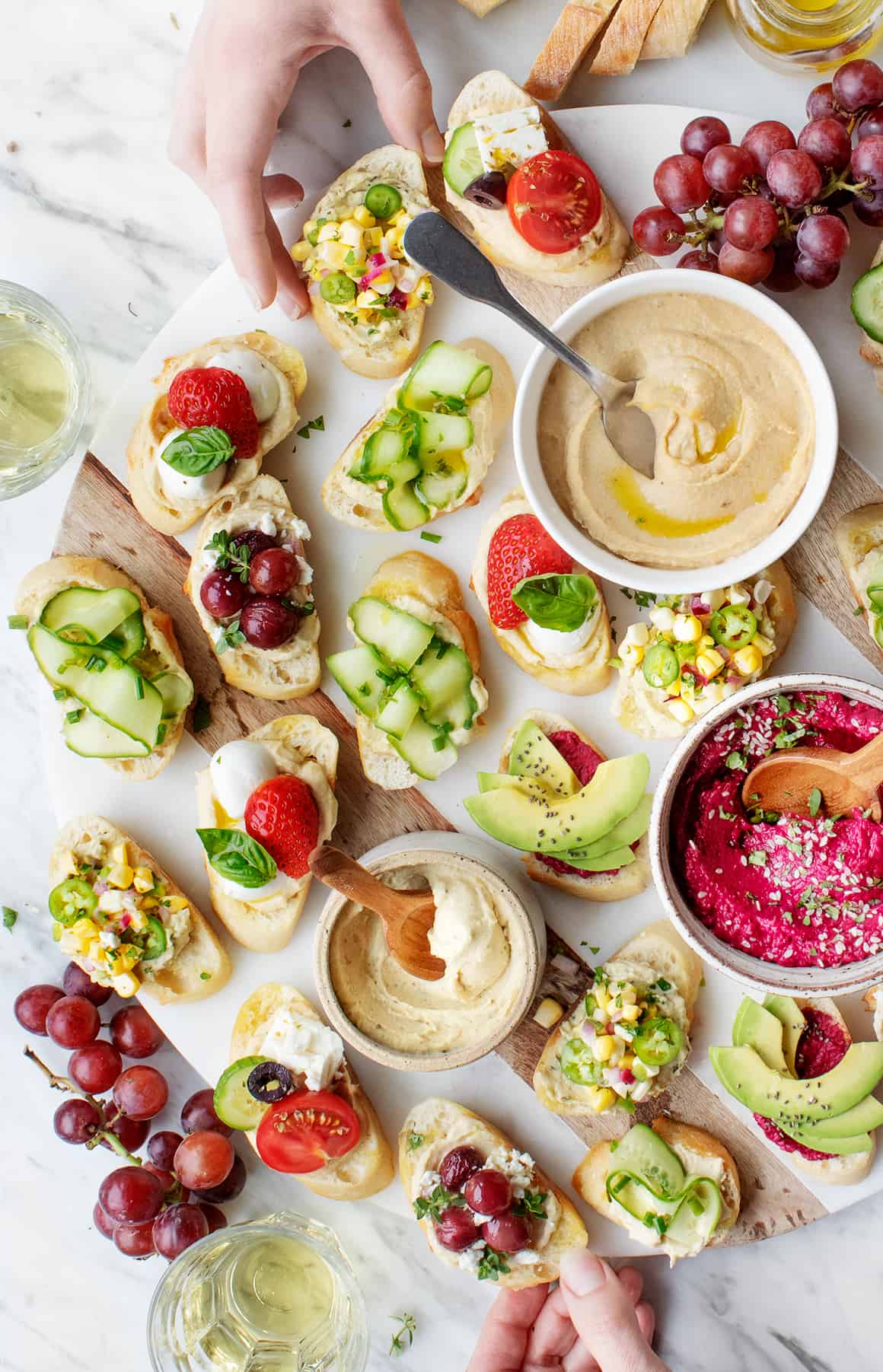 Hummus Crostini Appetizers