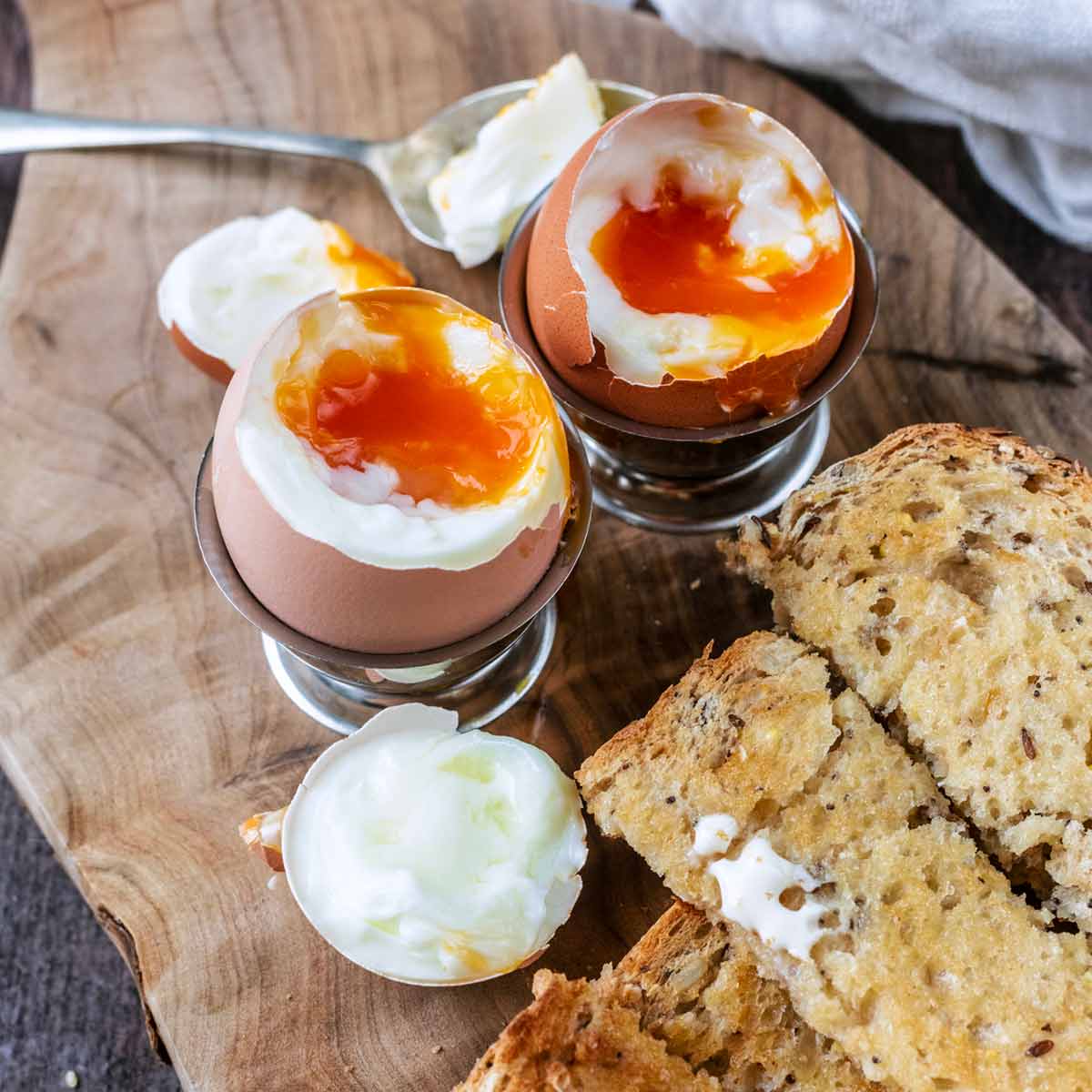 Dippy Eggs with Soldiers
