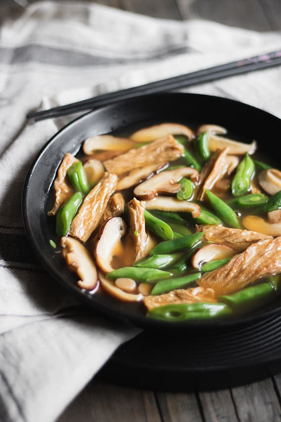 Braised Tofu Skins (Yuba) With Vegetables