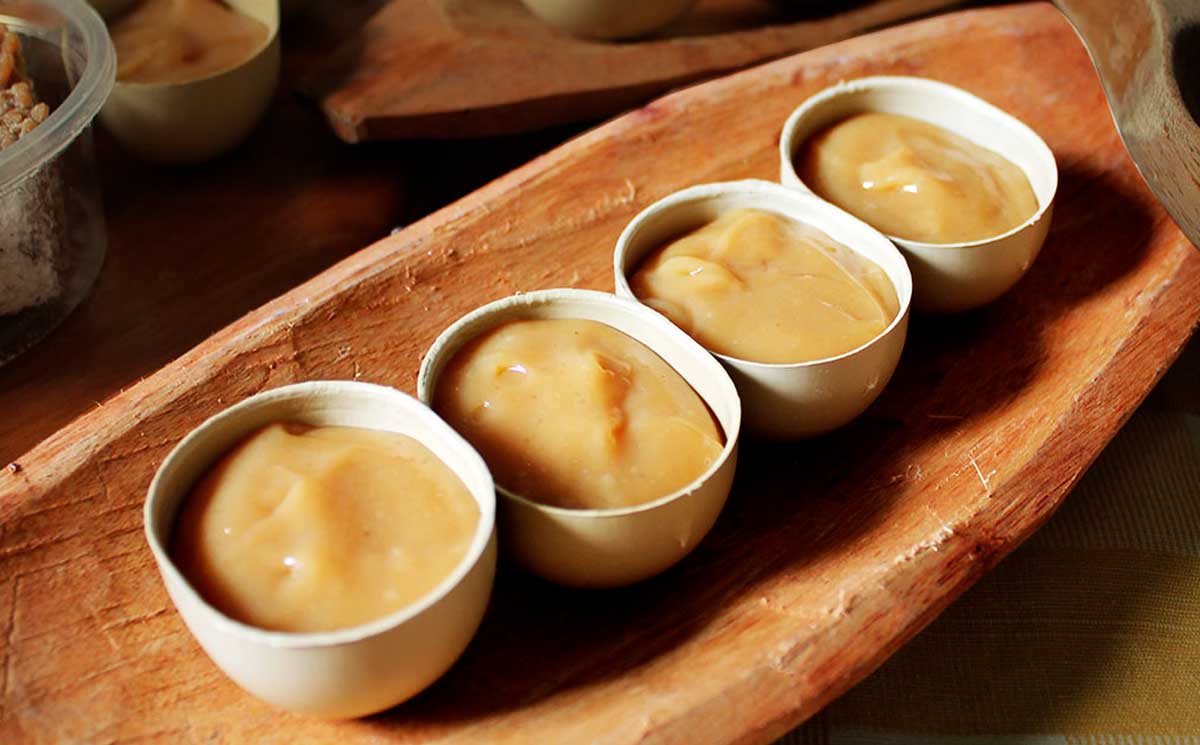 Manjar Blanco (Colombian Milk Pudding)