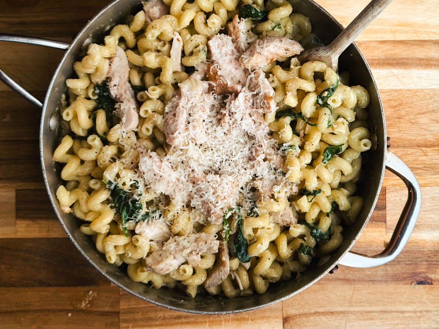 Creamy Pesto Chicken Pasta