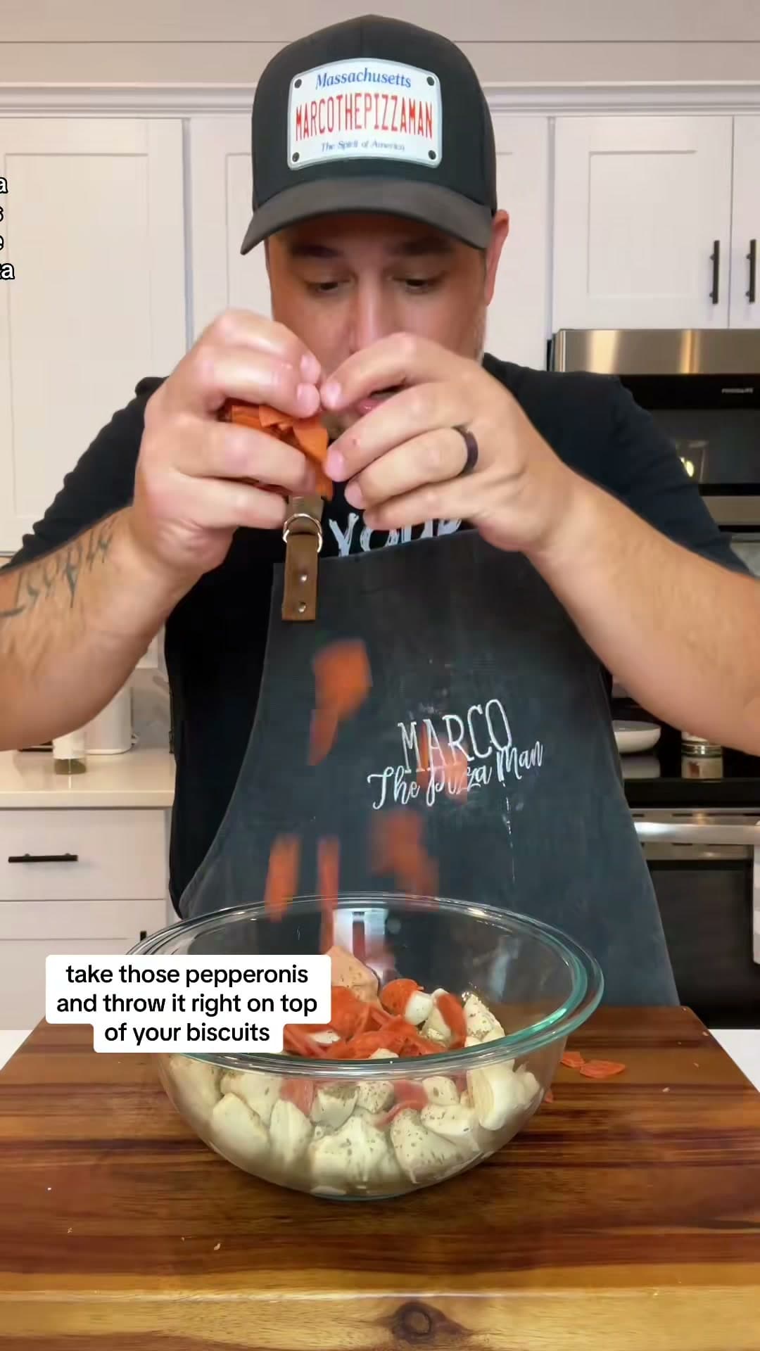 Pepperoni Pizza Popovers