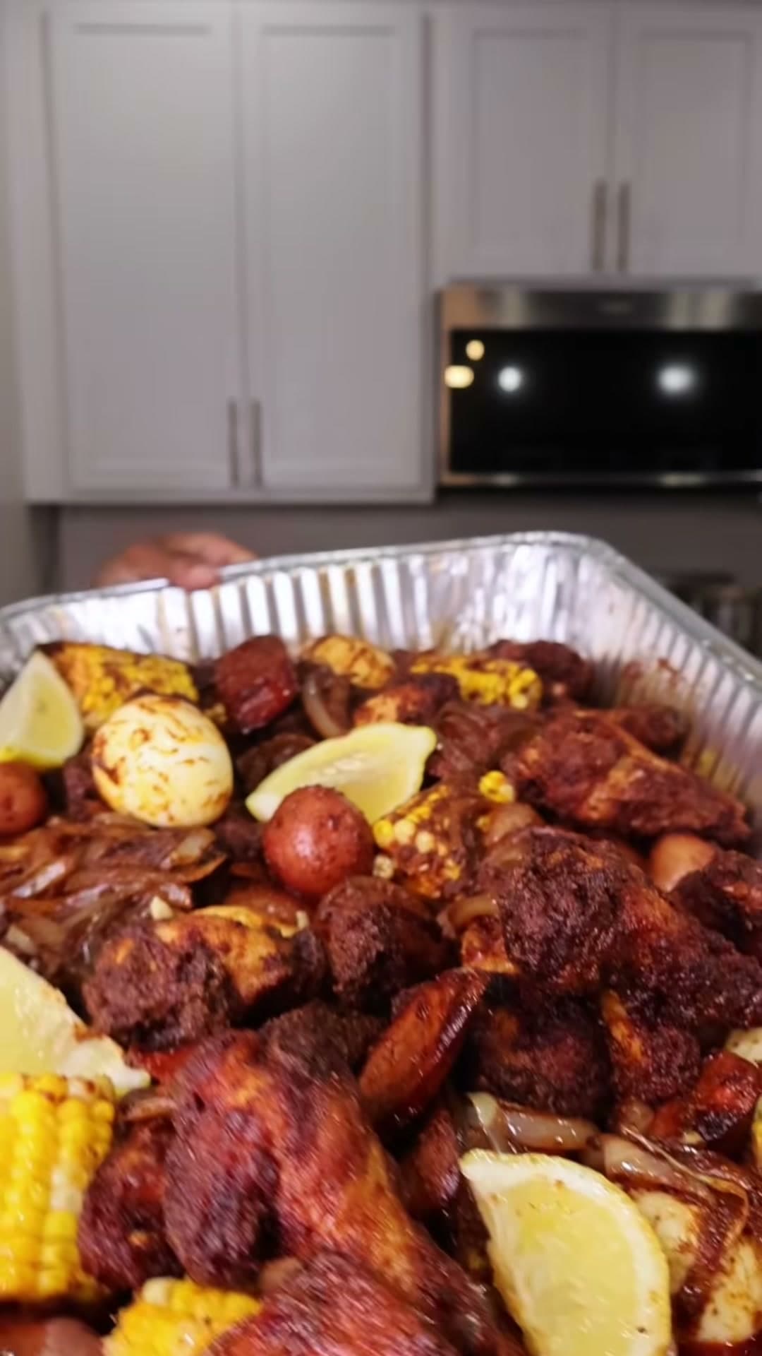 Chicken Wing Seafood