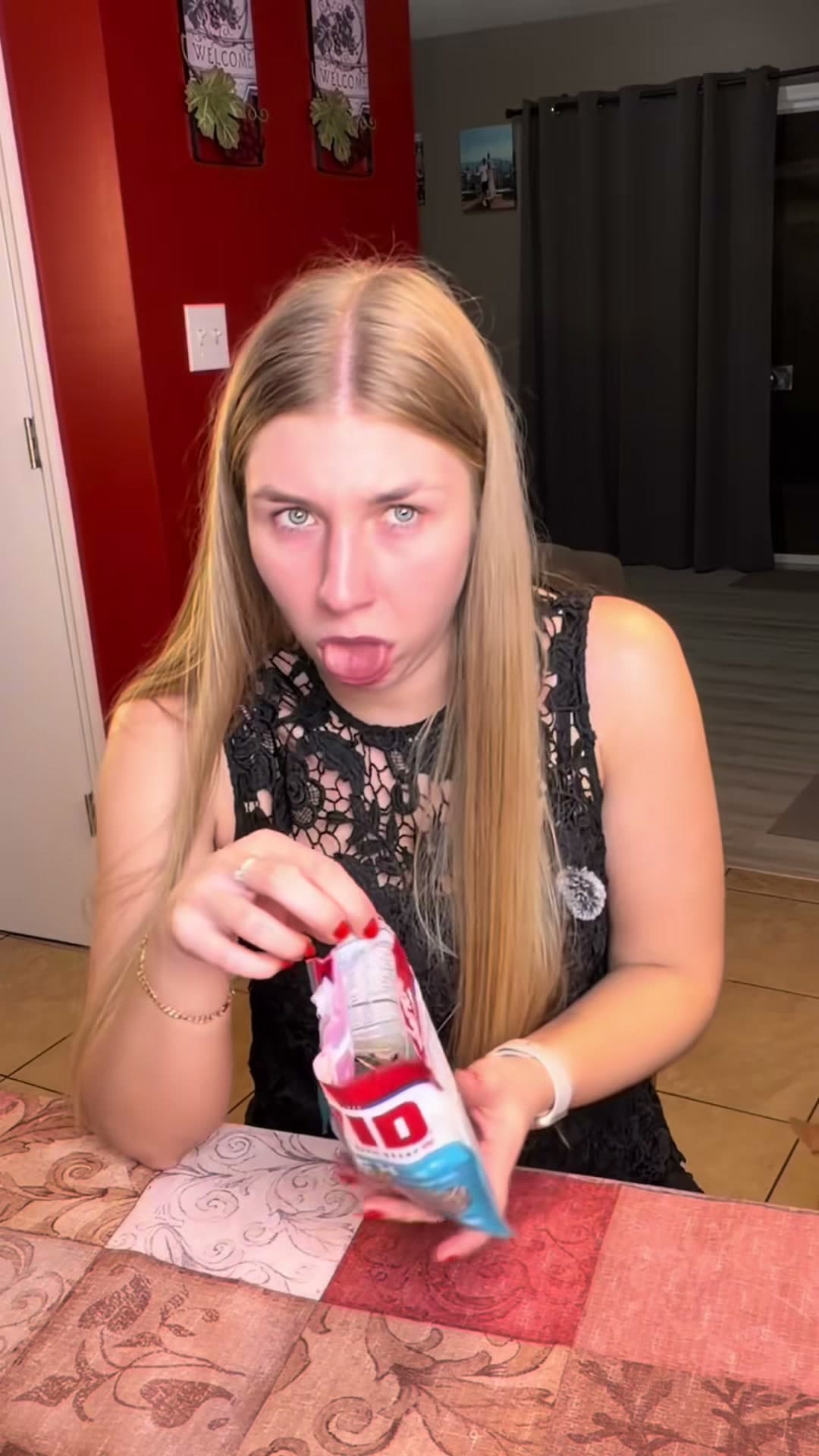 American Snack Review