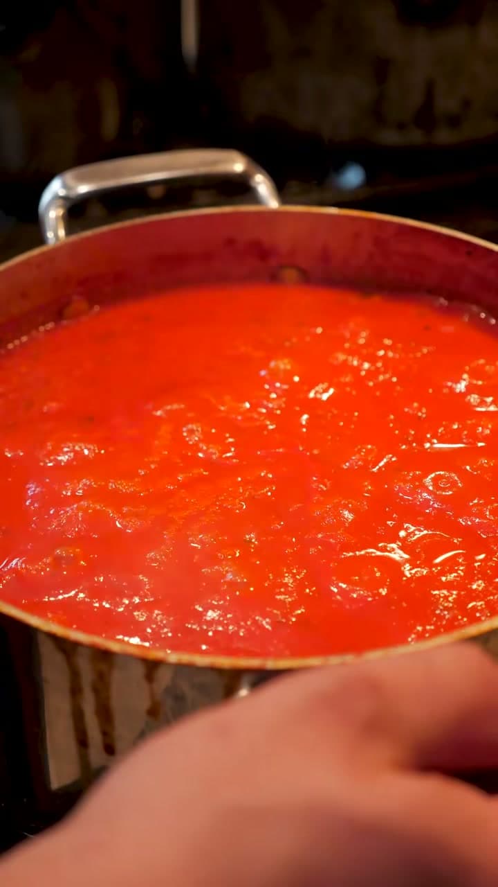 Homemade Tomato Sauce