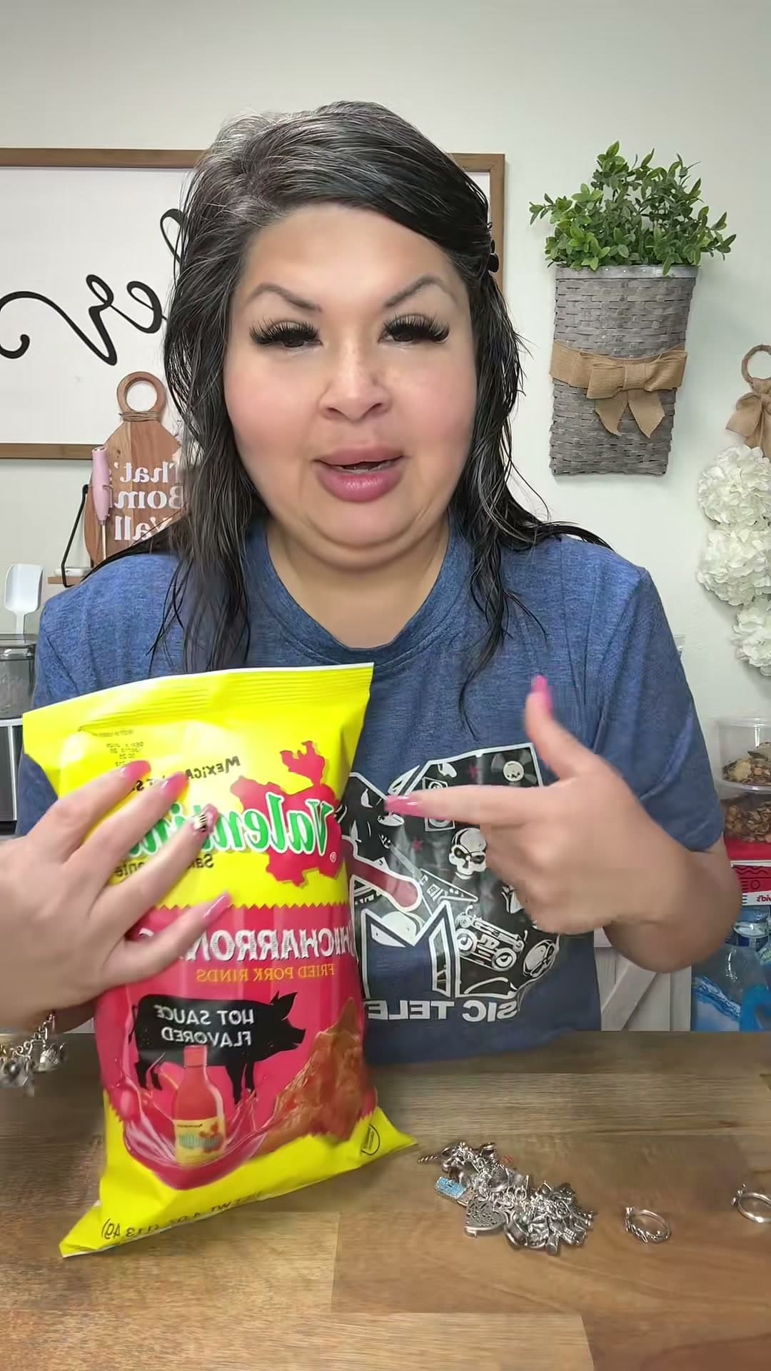 Hot Sauce Flavored Pork Rinds Review