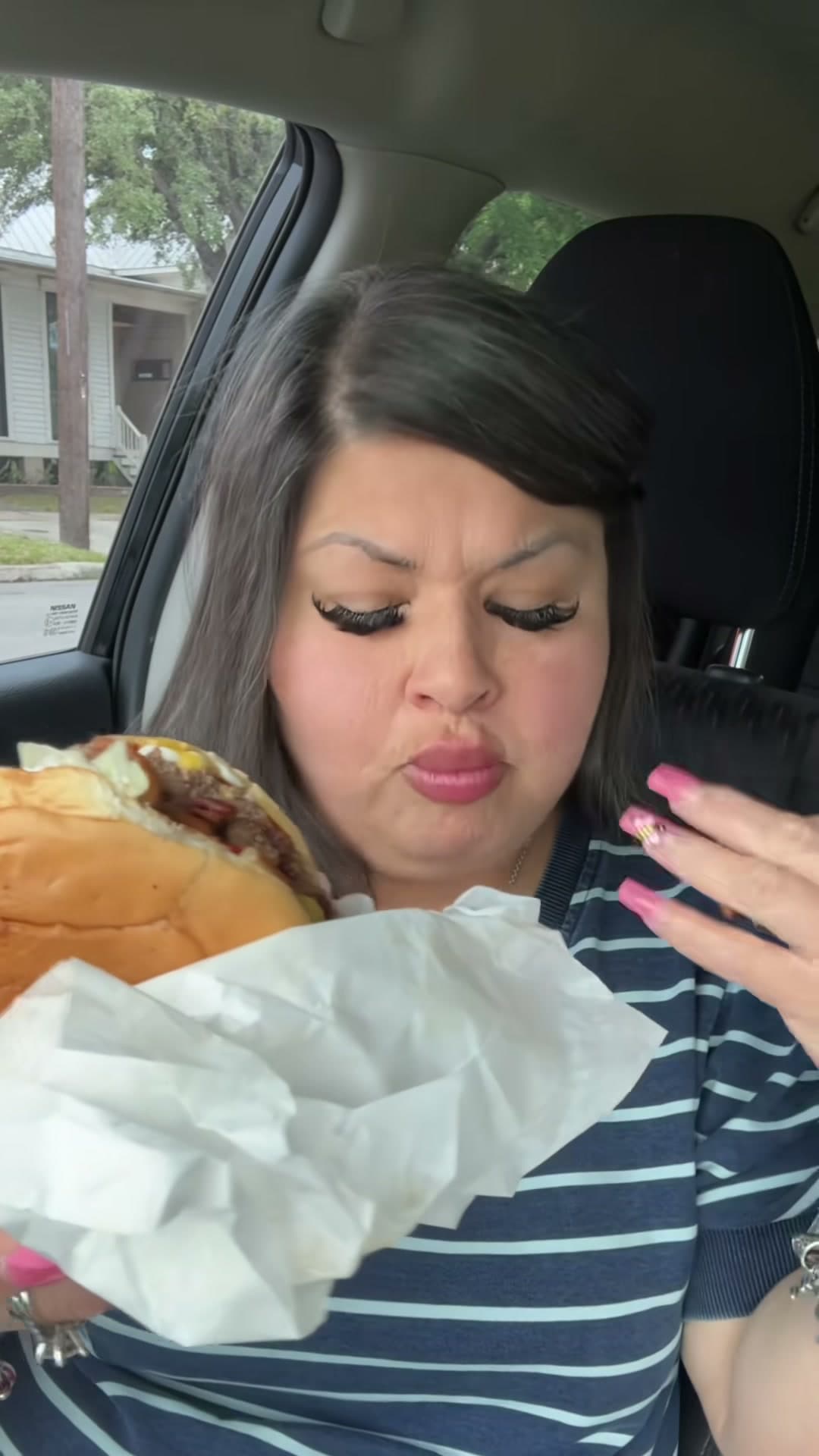 Champ Burger Review