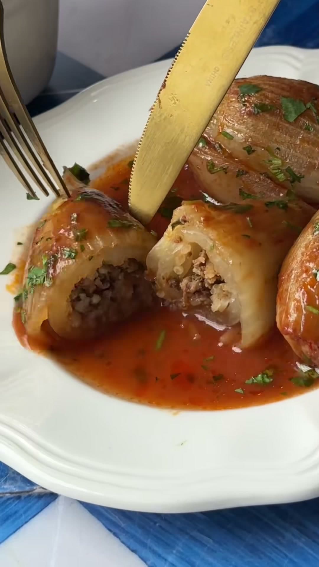 Turkish Stuffed Onions (Soğan Dolması)