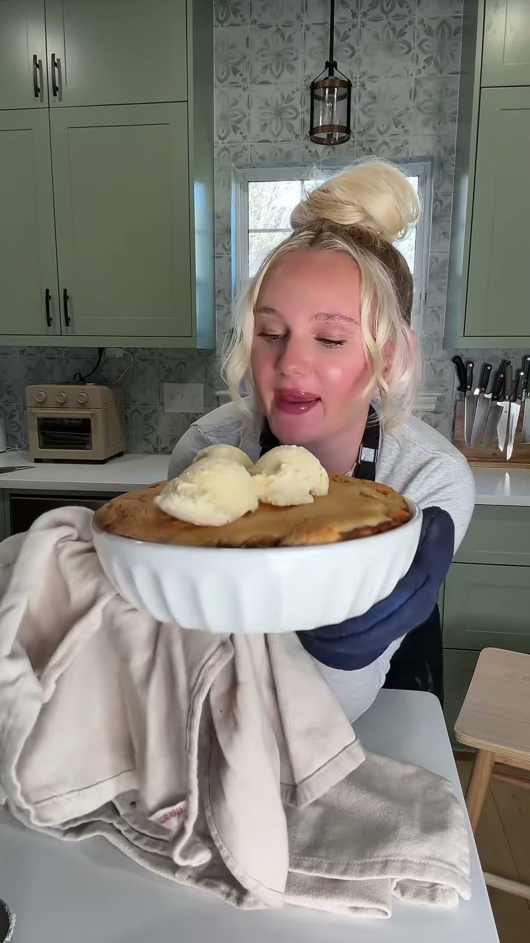 Apple Cobbler