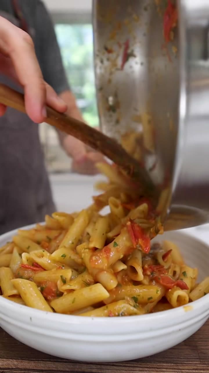 Quick Cherry Tomato Pasta