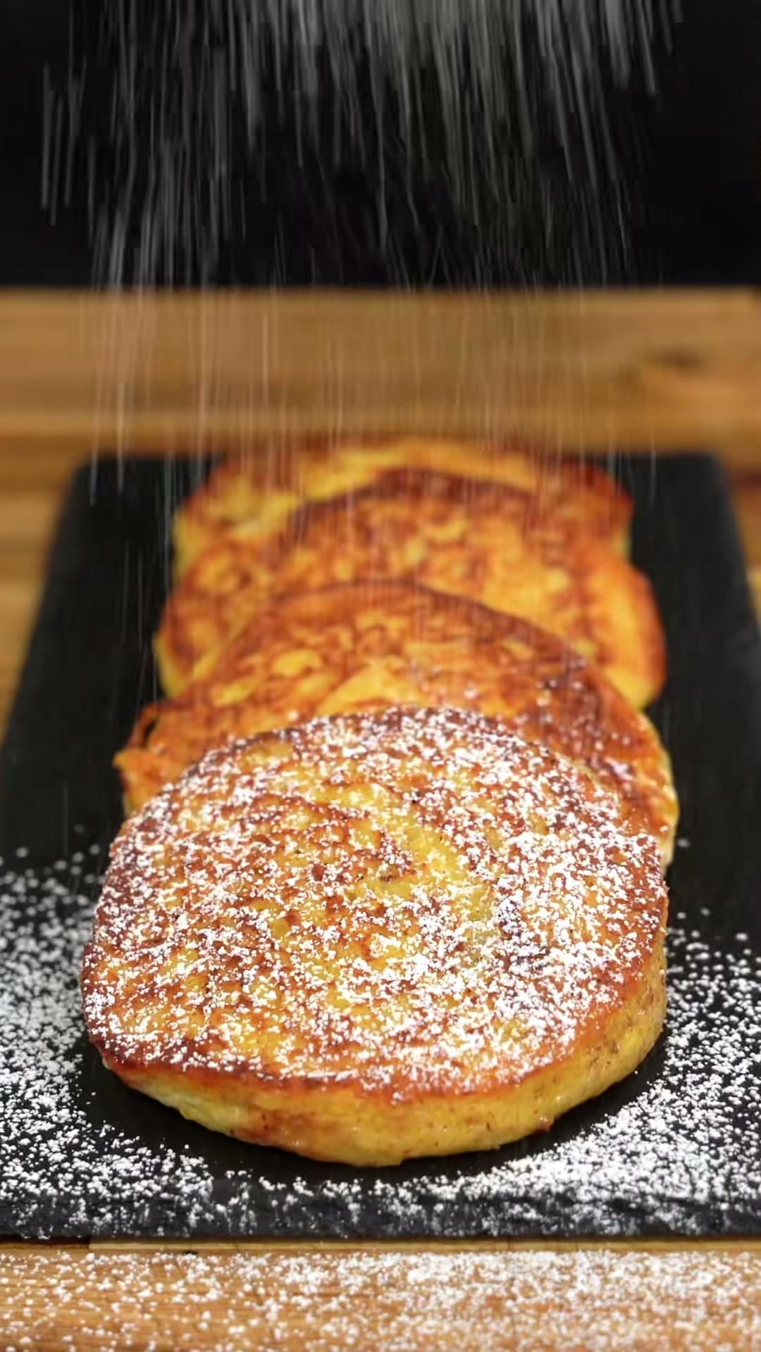 Peanut Butter and Jelly French Toast Pockets