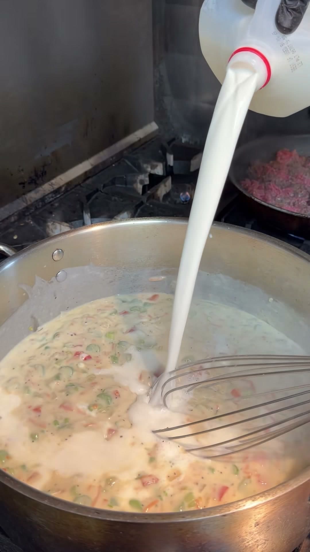 BBQ Bacon Cheeseburger Soup