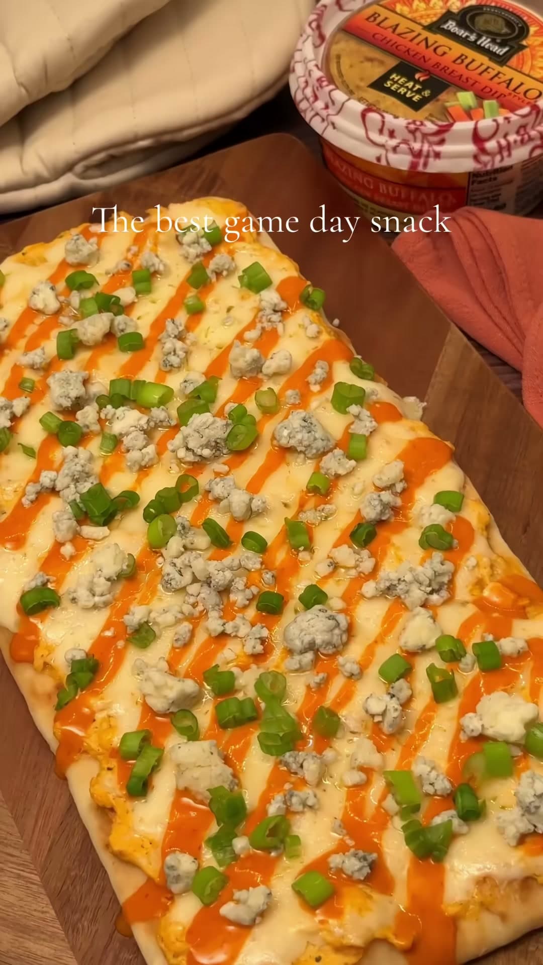 Buffalo Chicken Flatbread