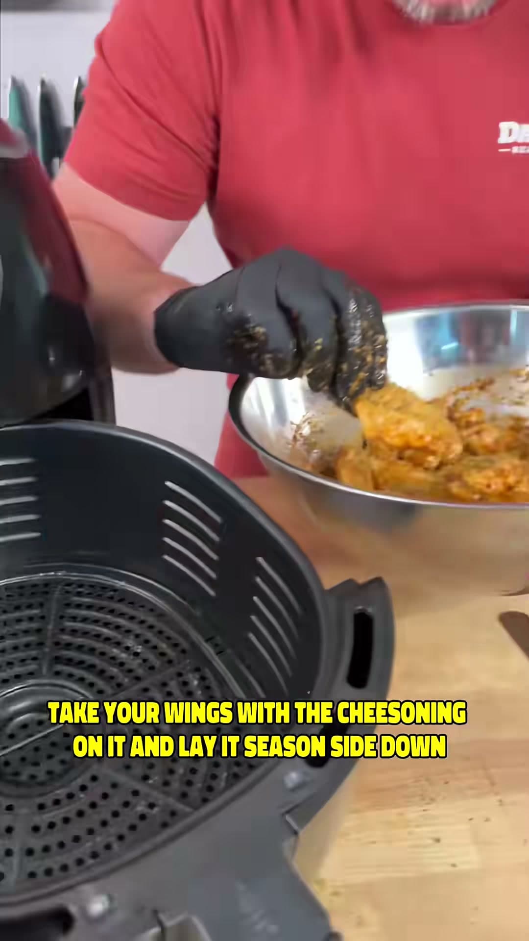 Crispy Parmesan Garlic Chicken Wings