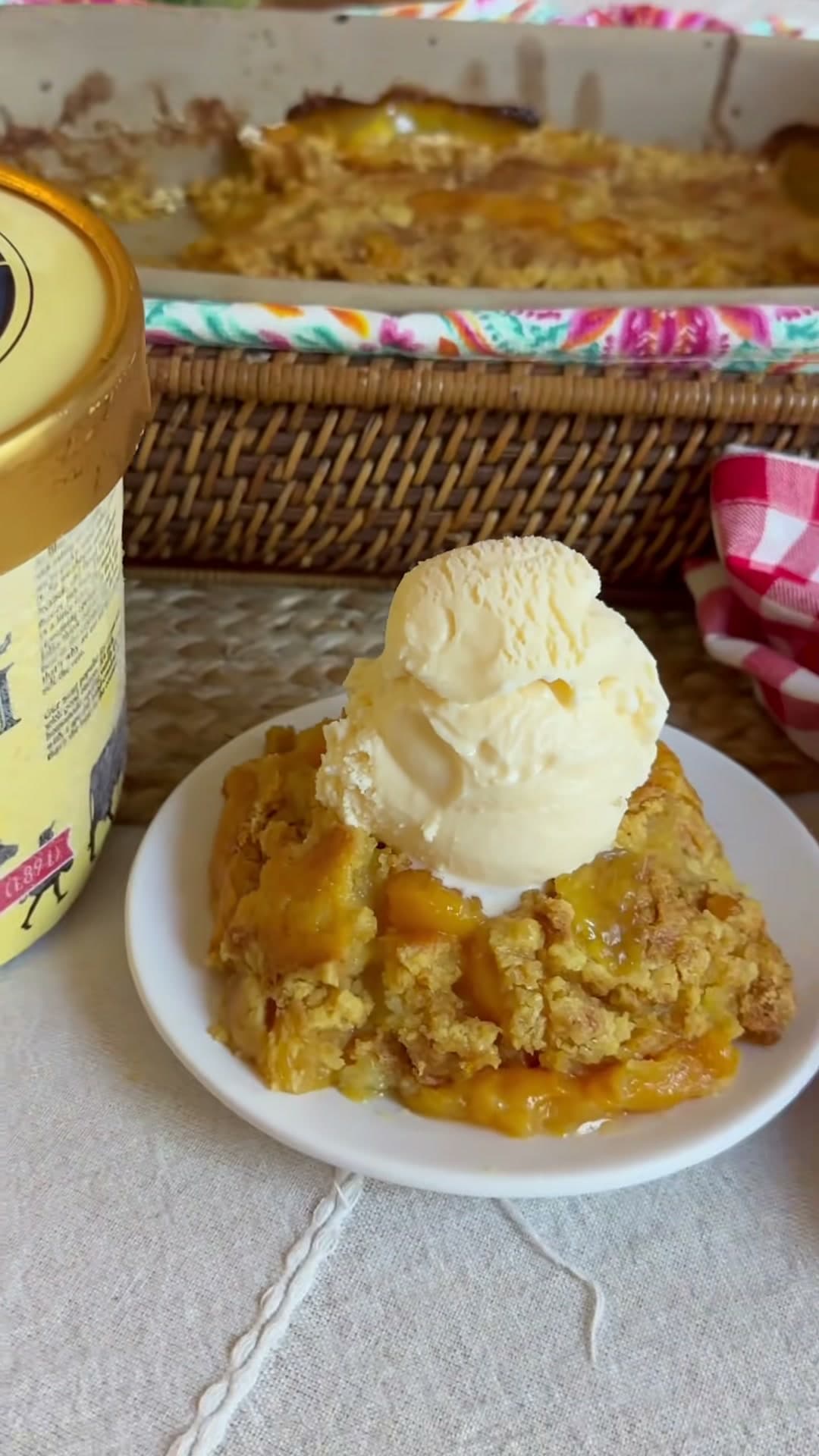 3-Ingredient Peach Cobbler