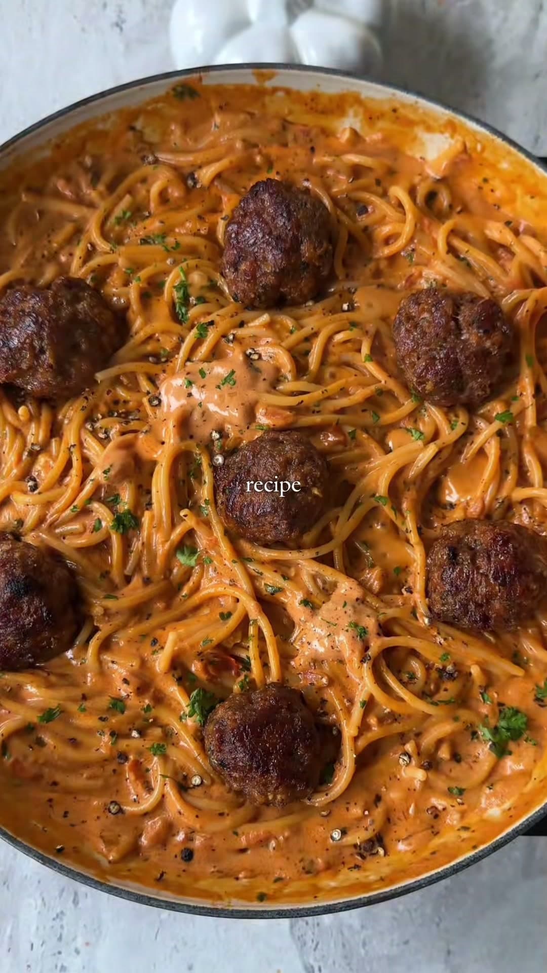 Creamy Spaghetti and Meatballs