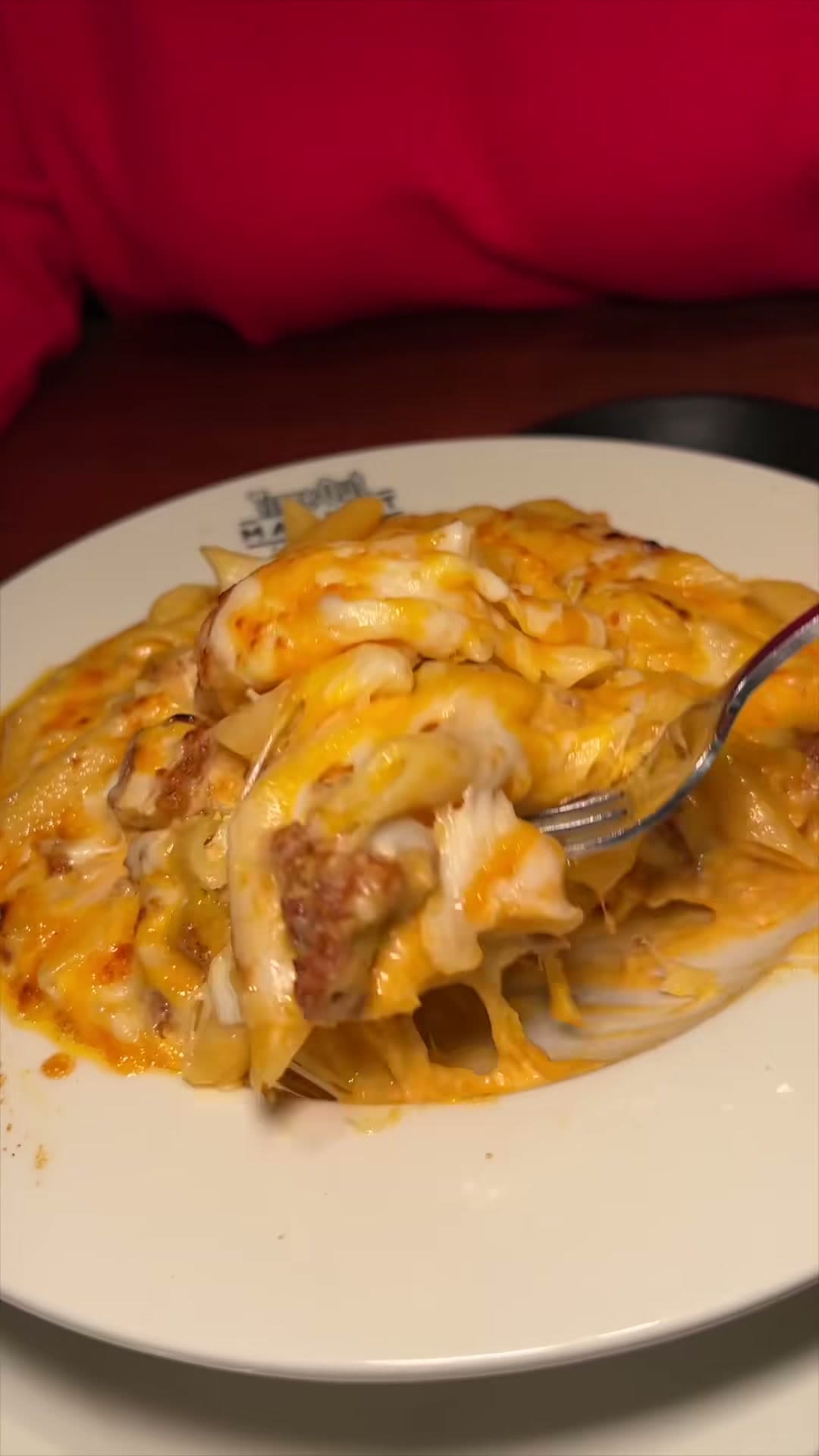 Buffalo Chicken Mac and Cheese