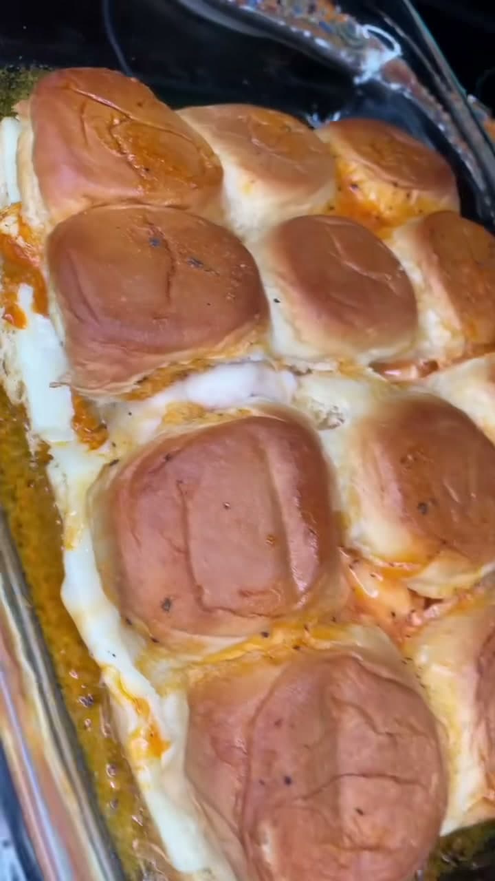 Buffalo Chicken Sliders