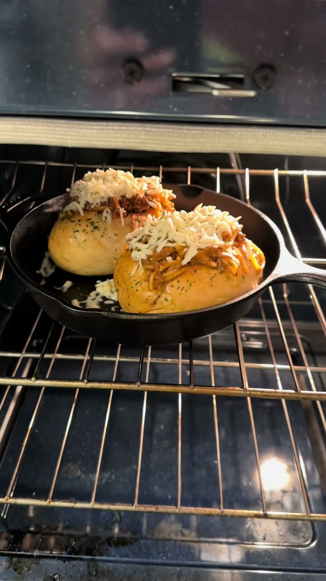 Garlic Butter Spaghetti Bowls