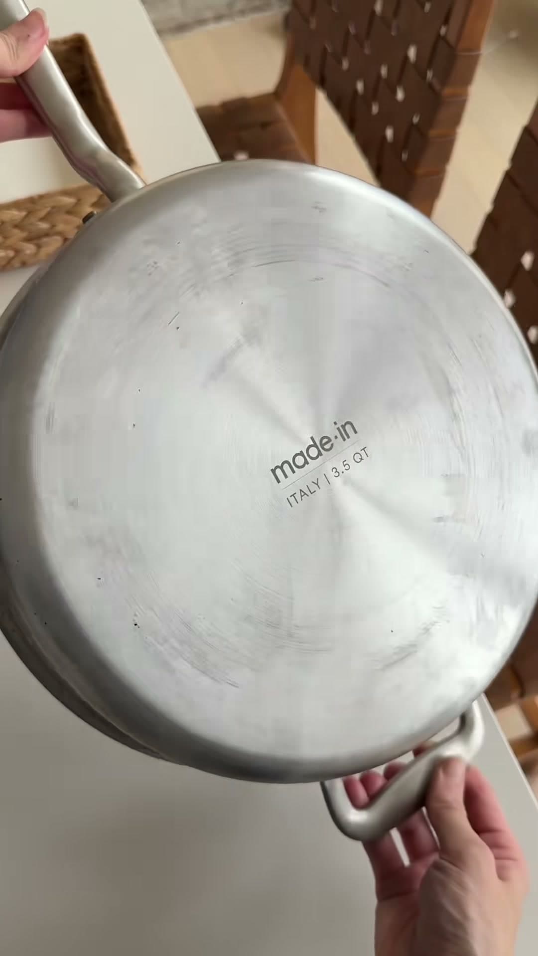 How to Clean Burnt Pans and Pots