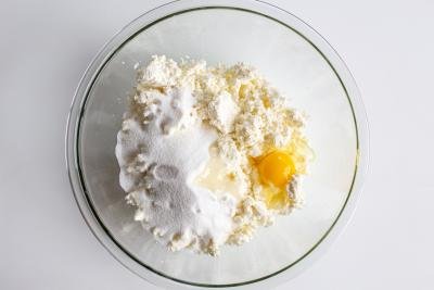 Farmers cheese, egg and sugar