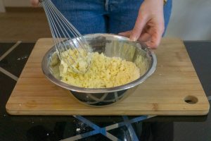 Making the gata filling